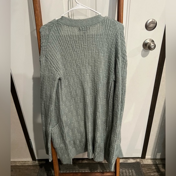 Open front sweater - Picture 3 of 3